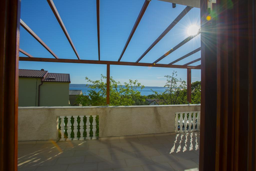 Apartmani Simic Starigrad Paklenica Extérieur photo